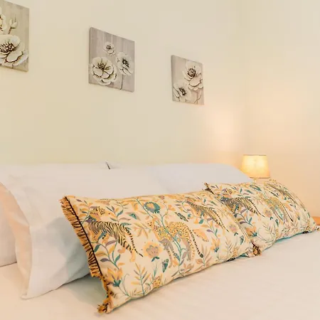 Balcony By The Bay * PalaiónTsiflíkion