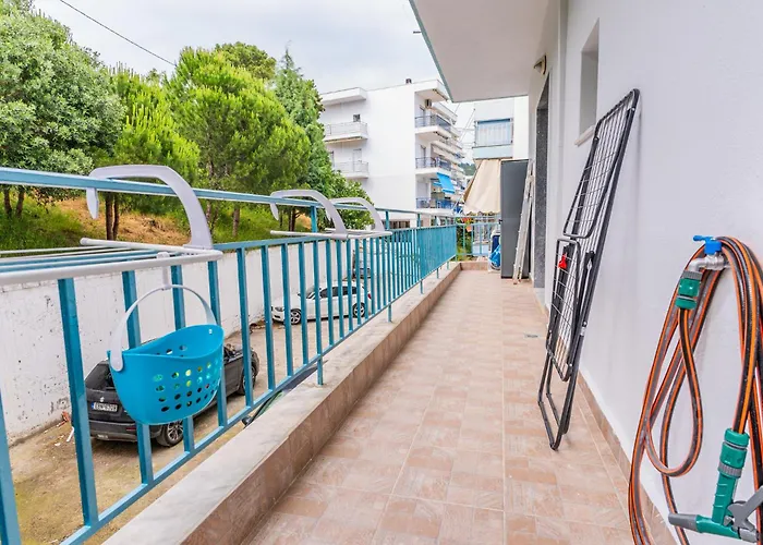 Apartament Balcony By The Bay PalaiónTsiflíkion